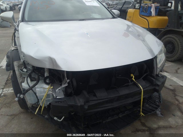 JTHBW1GG7E2053904 Lexus Es 300h Hybrid