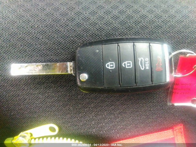 KIA Optima Lx 2017 5XXGT4L34HG156765 Image 3