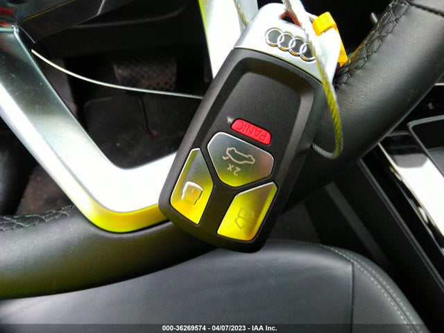 WA1AAAFY0M2010729 Audi Q5 PREMIUM