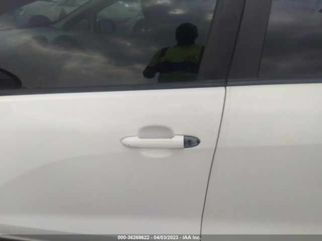 KNADM4A36H6036447 KIA RIO LX