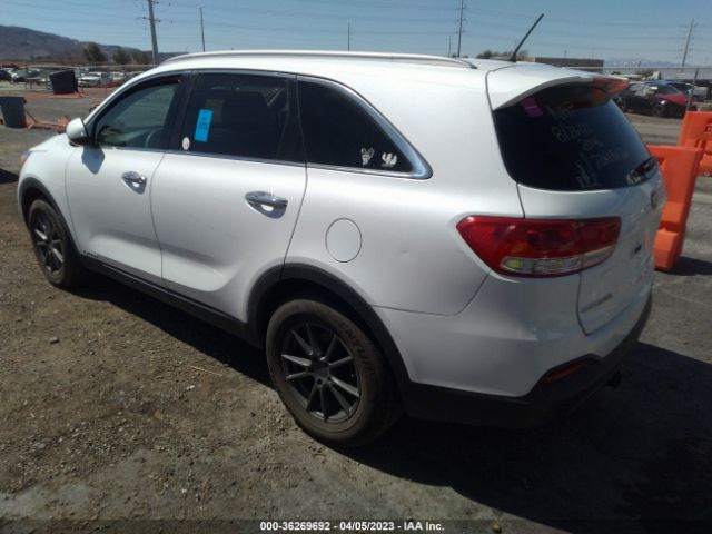 5XYPGDA55GG175487 KIA SORENTO LX