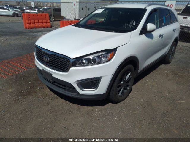 5XYPGDA55GG175487 KIA SORENTO LX