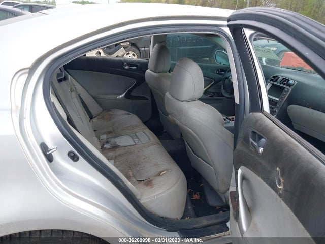 2007 LEXUS IS 350 VIN: JTHBE262X72008392