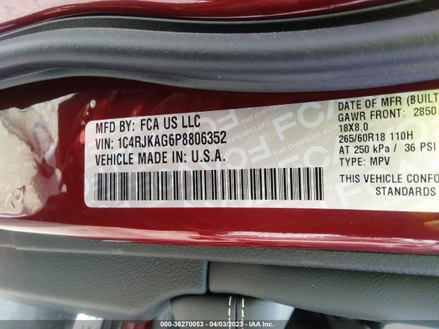 1C4RJKAG6P8806352 Jeep Grand Cherokee L Laredo