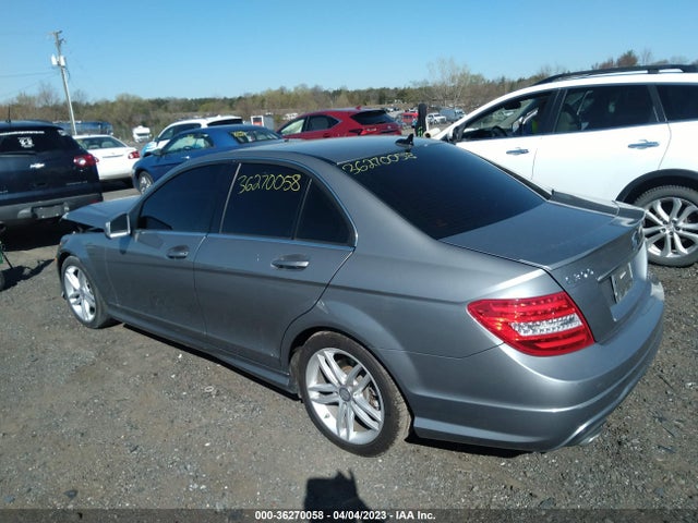 2013 MERCEDES-BENZ C-CLASS C 300 VIN: WDDGF8AB1DA832190