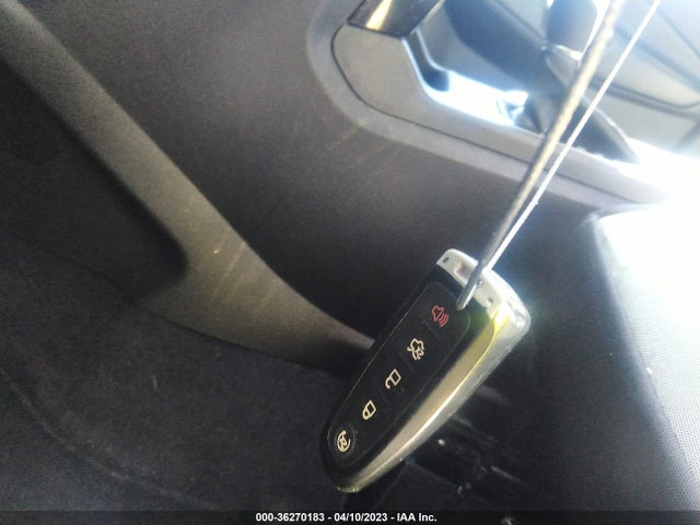 Ford ESCAPE SE 2019 1FMCU9GD0KUB80649 Image 3
