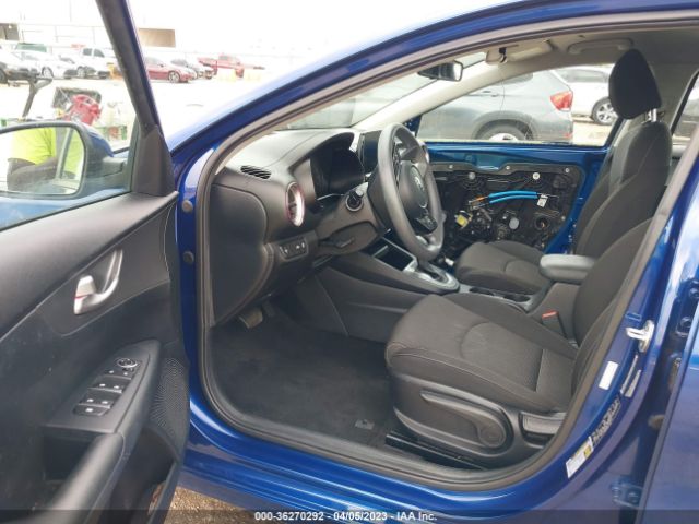 3KPF24AD3KE105669 KIA Forte Lxs