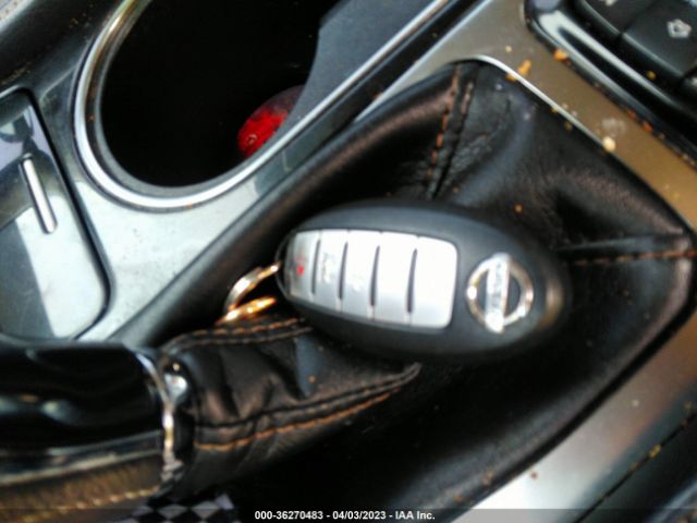 1N4AA6AP5GC901556 Nissan Maxima 3.5 S