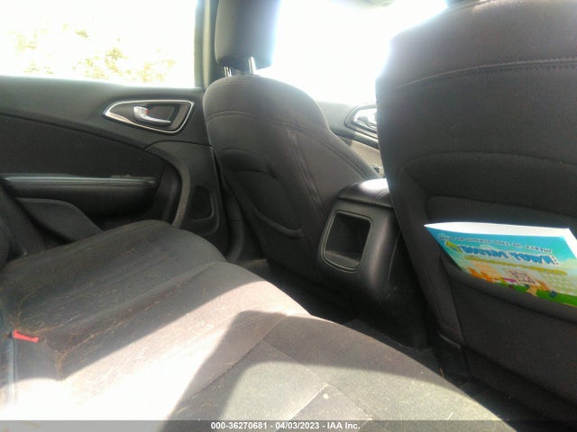 Chrysler 200 Limited 2015 1C3CCCAB2FN701094 Image 8
