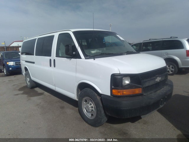 2015 Chevrolet Express, VIN: 1GAZGZFF8F1265411
