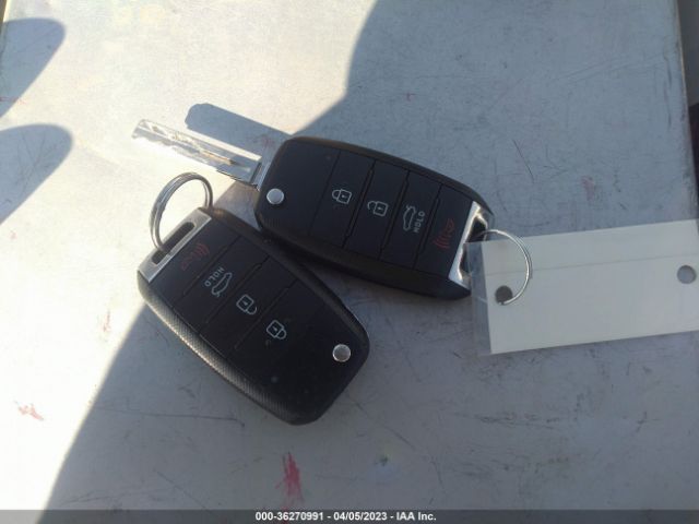KNADM4A35G6692010 KIA RIO LX