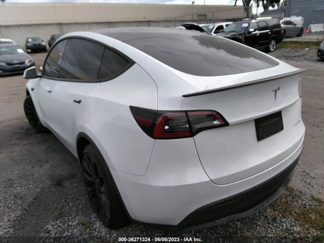 Tesla Model Y Performance 2022 7SAYGDEFXNF493703 Image 3