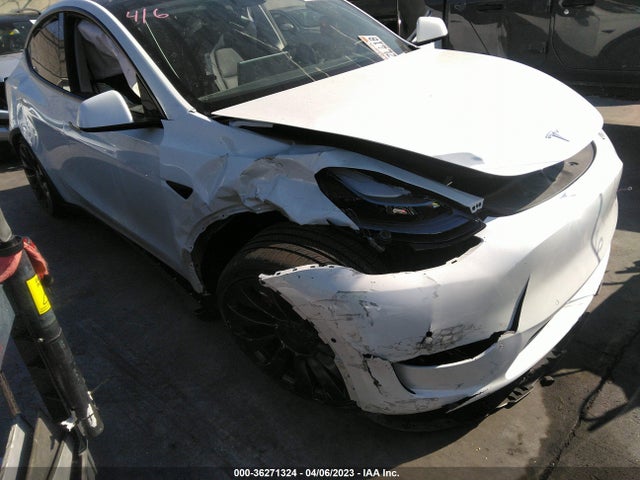 Tesla Model Y Performance 2022 7SAYGDEFXNF493703 Image 6