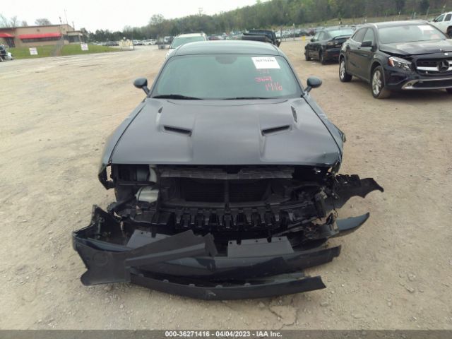 2C3CDZAGXKH674225 Dodge Challenger Sxt