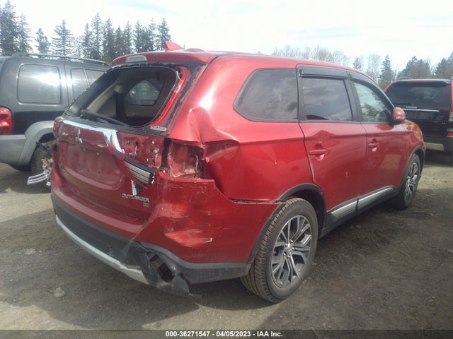 JA4AZ3A30JZ041062 Mitsubishi Outlander Se