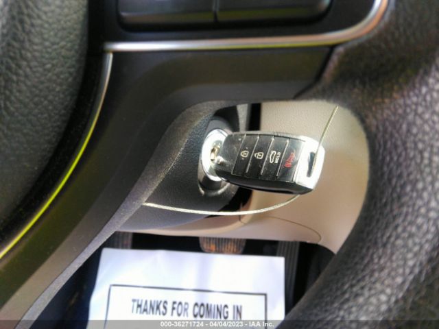 5XXGT4L38GG008732 KIA Optima Lx