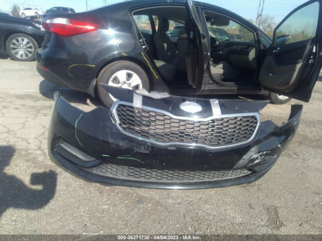 KNAFX4A61F5307752 KIA FORTE LX