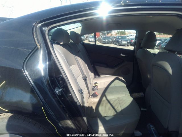 KNAFX4A61F5307752 KIA FORTE LX