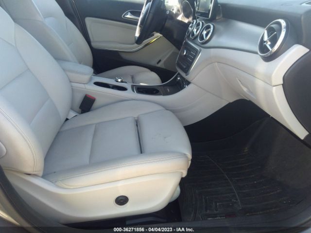 WDCTG4EB6HJ303262 Mercedes-Benz Gla Gla 250