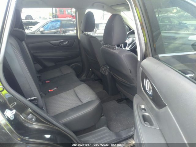 KNMAT2MV2HP565107 Nissan ROGUE SV
