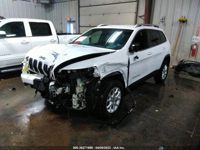 1C4PJMCB6EW122012 Jeep Cherokee Latitude