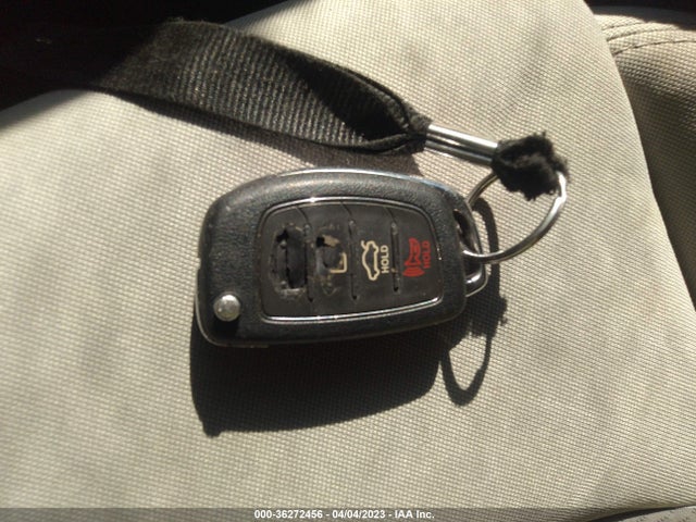 Hyundai Sonata 2017 5NPE24AF5HH516735 Image 11