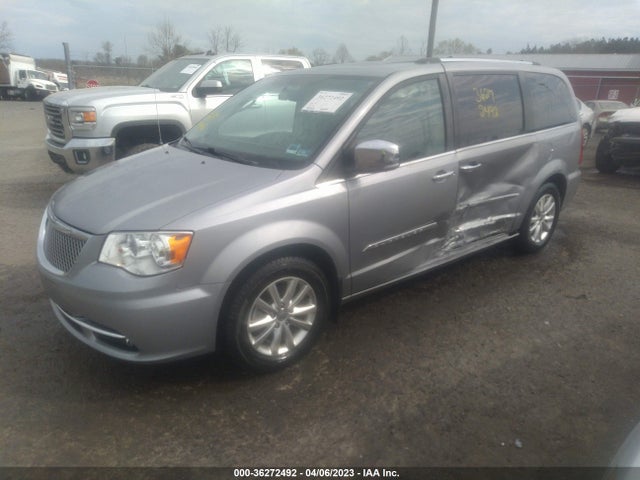 2C4RC1GG7FR627106 Chrysler Town & Country Limited Platinum