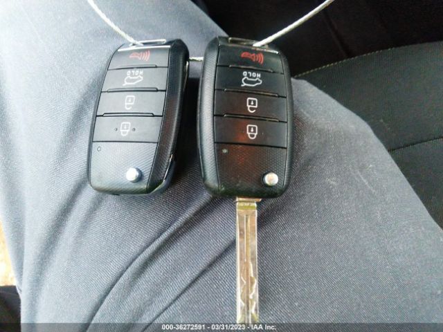 KNDJP3A56E7091625 KIA SOUL +