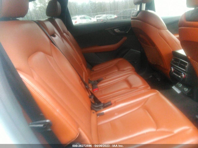 WA1VAAF72HD036333 Audi Q7 Prestige