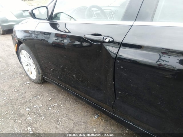 1C3CCCAB9FN741267 Chrysler 200 Limited