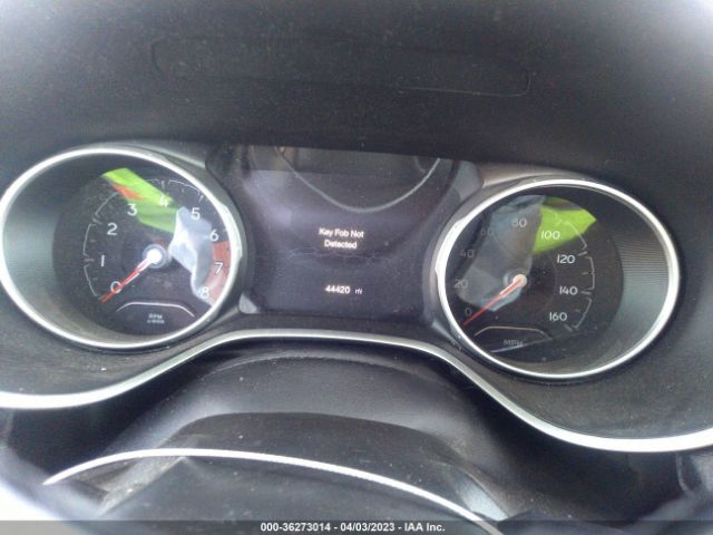 3C4NJCBBXJT407623 Jeep Compass Altitude