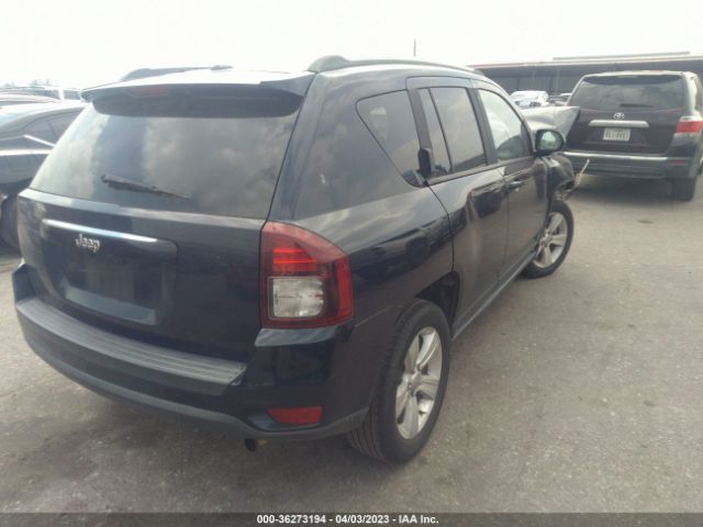 1C4NJCBA7GD612242 Jeep Compass Sport