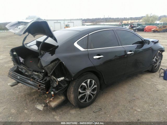 1N4AL3AP2FN305106 Nissan Altima 2.5 S