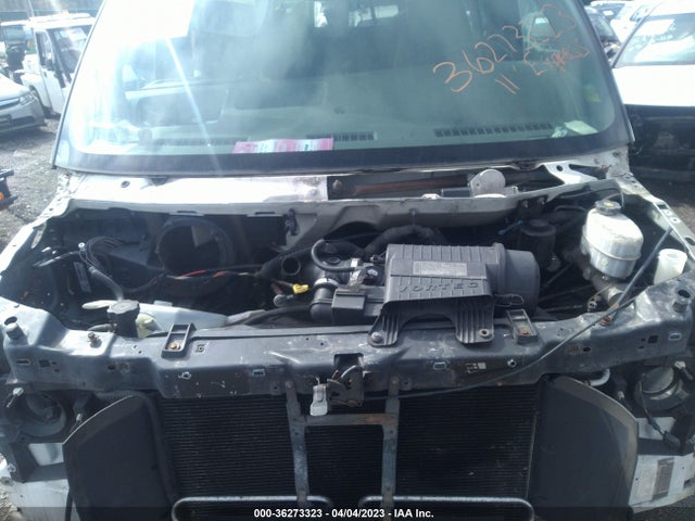 2011 CHEVROLET EXPRESS PASSENGER 1LS VIN: 1GAWGPFG2B1126062