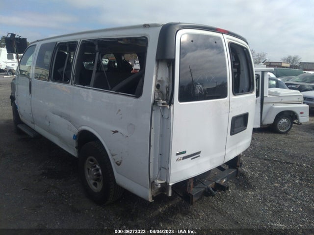 2011 CHEVROLET EXPRESS PASSENGER 1LS VIN: 1GAWGPFG2B1126062