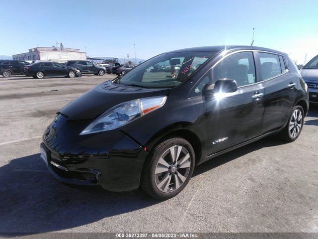 Nissan LEAF SV 2015 1N4AZ0CP7FC325602 Image 2
