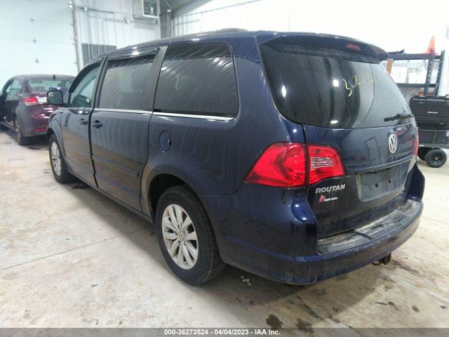 2014 VOLKSWAGEN ROUTAN SE W/RSE & NAVIGATION VIN: 2C4RVABG3ER135107