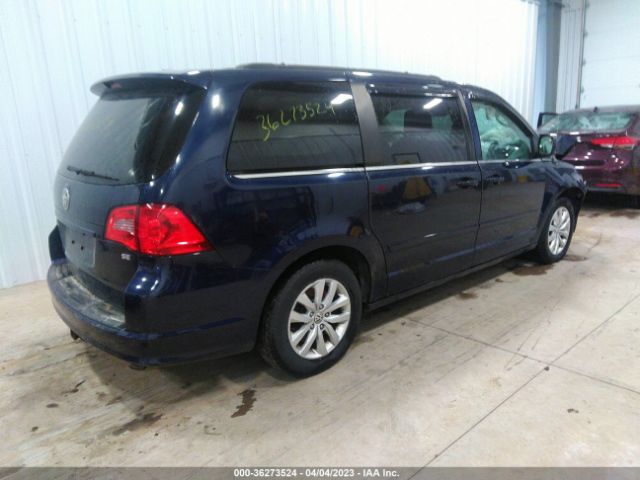 2014 VOLKSWAGEN ROUTAN SE W/RSE & NAVIGATION VIN: 2C4RVABG3ER135107