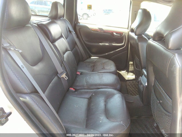2002 VOLVO V70 VIN: YV1SZ58DX21073306