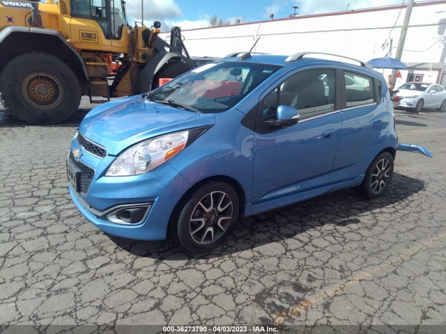 Chevrolet Spark Lt 2015 KL8CF6S91FC761646 Image 2