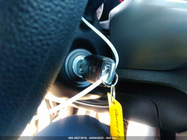 KNDPB3AC1F7711919 KIA Sportage Lx