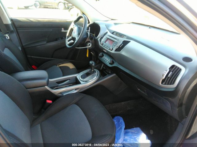 KNDPB3AC1F7711919 KIA Sportage Lx