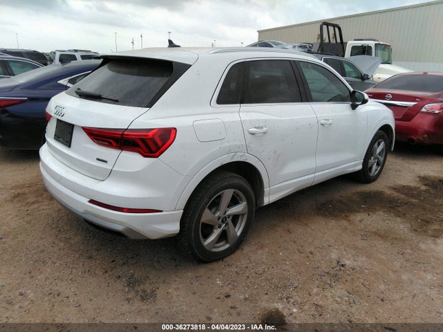 WA1AUCF35M1096181 Audi Q3 PREMIUM