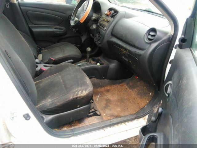 3N1CN7AP2FL854005 Nissan Versa S Plus