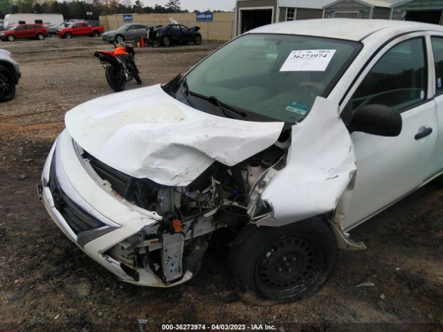 3N1CN7AP2FL854005 Nissan Versa S Plus
