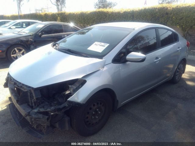 KNAFK4A66G5577611 KIA FORTE LX