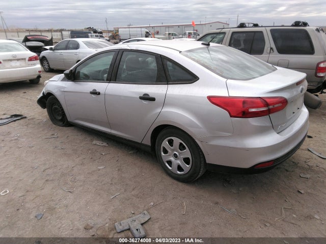 1FADP3E21HL299359 Ford FOCUS S