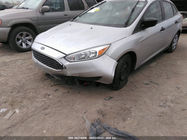 1FADP3E21HL299359 Ford FOCUS S