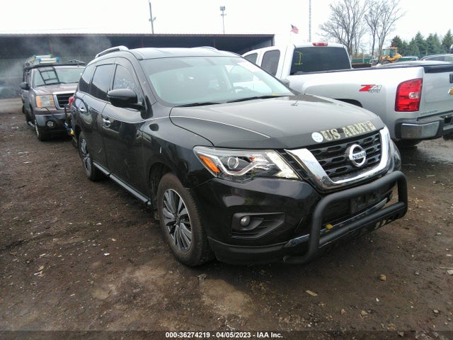 2017 Nissan Pathfinder, VIN: 5N1DR2MM7HC624707