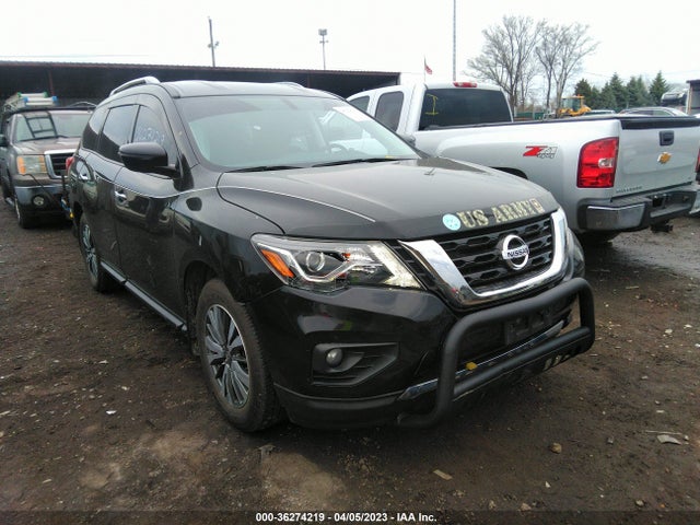 2017 Nissan Pathfinder, VIN: 5N1DR2MM7HC624707